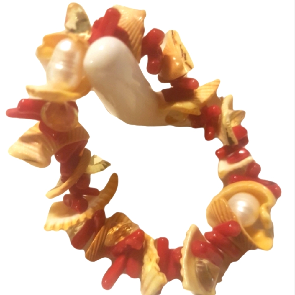 🐚🧜🏼‍♀️  Sea Treasures Coral shells & pearl Bracelet